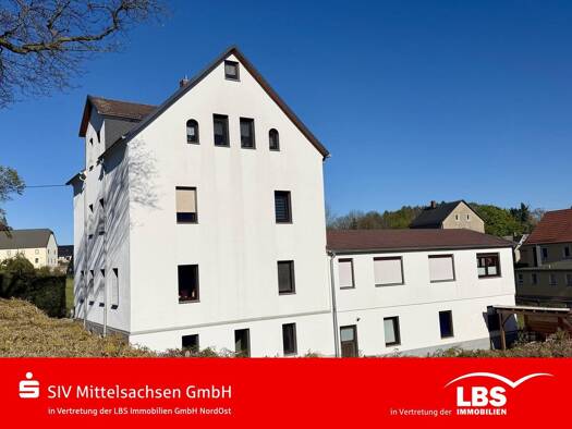 Mehrfamilienhaus zum Kauf 260.000 € 8 Zimmer 232 m² 611 m² Grundstück Markersdorf Claußnitz 09236