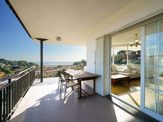 Einfamilienhaus zum Kauf provisionsfrei 795.000 € 8 Zimmer 1.995 m² Grundstück Arenys de Mar 08350