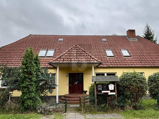 Mehrfamilienhaus zum Kauf 249.000 € 9 Zimmer 283 m² 975 m² Grundstück Redefin 19230