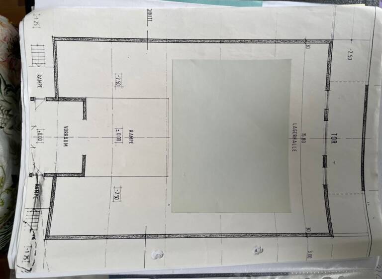 Lagerhalle zur Miete 2.950 € 455 m² Lagerfläche Bötzingen 79268