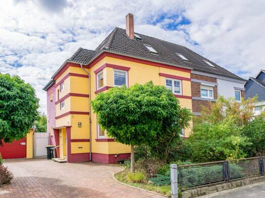 Doppelhaushälfte zum Kauf 215.000 € 8 Zimmer 134 m² 676 m² Grundstück Lüssum-Bockhorn Bremen 28779