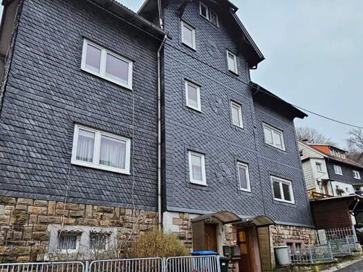 Haus zum Kauf 129.000 € 8 Zimmer 135 m² 354 m² Grundstück Rauenstein Frankenblick 96528