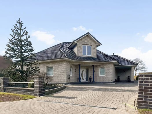 Einfamilienhaus zum Kauf 465.000 € 5 Zimmer 155,5 m² 2.629 m² Grundstück Neuvrees Friesoythe / Neuvrees 26169