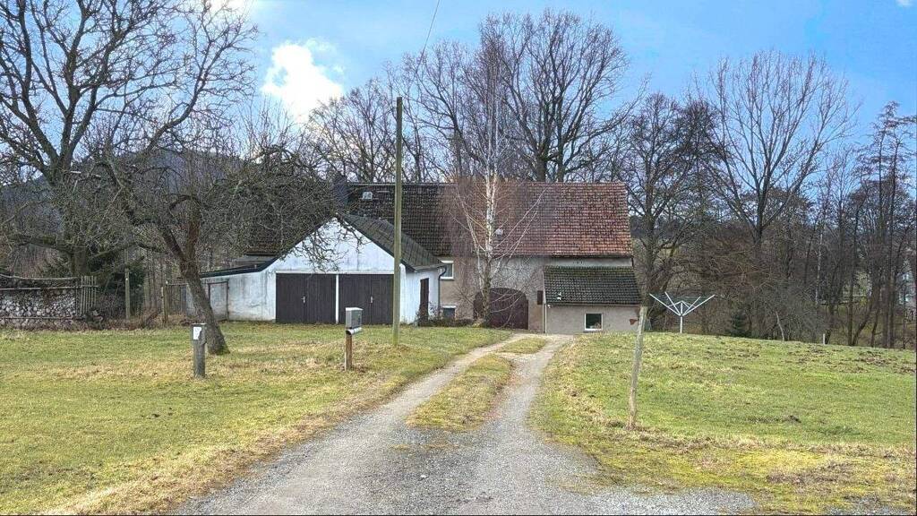 Einfamilienhaus zum Kauf provisionsfrei 155.000 € 6 Zimmer 115 m² 12.290 m² Grundstück Rosenhain Löbau 02708