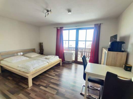 Studio zur Miete 340 € 1 Zimmer 25 m² Geschoss 1/2 frei ab sofort Ahornweg 2 Zwiesel 94227