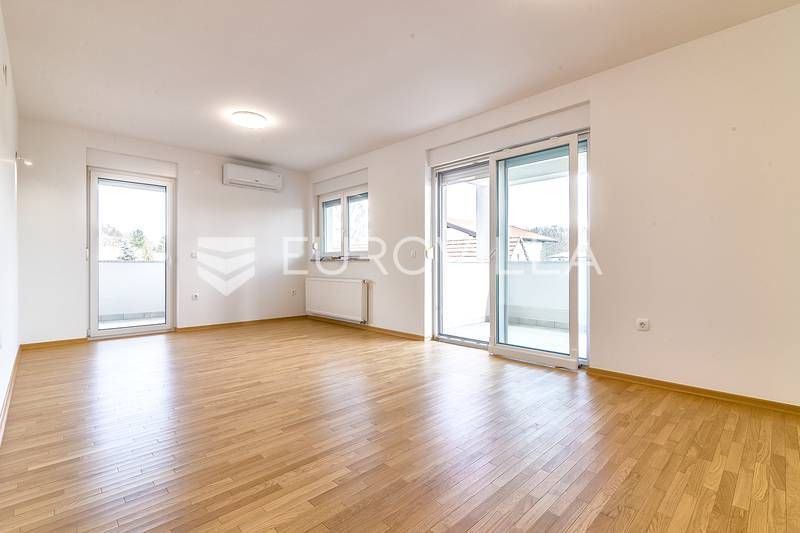 Wohnung zum Kauf 283.500 € 3 Zimmer 127 m²<br/>Wohnfläche 1.<br/>Geschoss Zapresic 10290