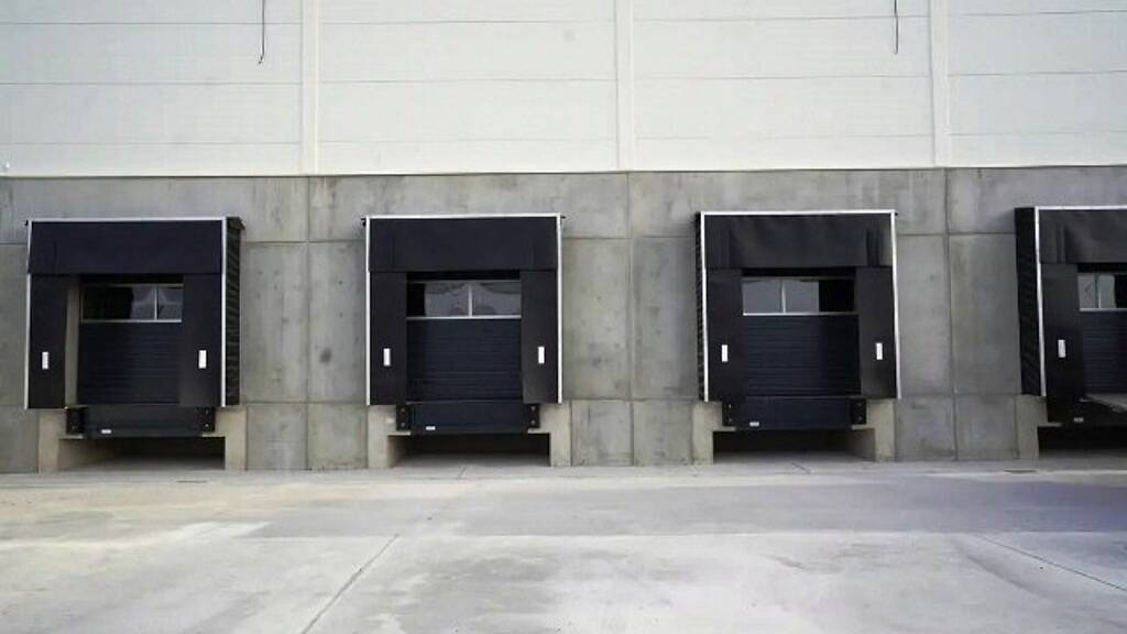 Halle/Industriefläche zur Miete - Erstbezug 8,30 € 2.000 m² Lagerfläche teilbar ab 600 m² Waltersdorf Schönefeld 12529