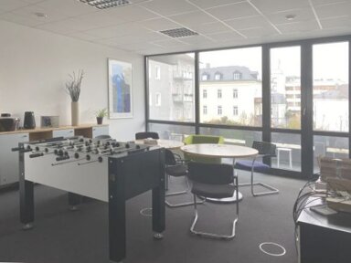 Bürofläche zur Miete 5.395 € 12 Zimmer 415 m² Bürofläche Innerer Osten Regensburg 93055