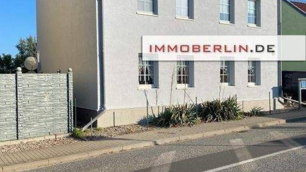 Mehrfamilienhaus zum Kauf als Kapitalanlage geeignet 495.000 € 255 m² 620 m² Grundstück Vehlefanz Oberkrämer 16727