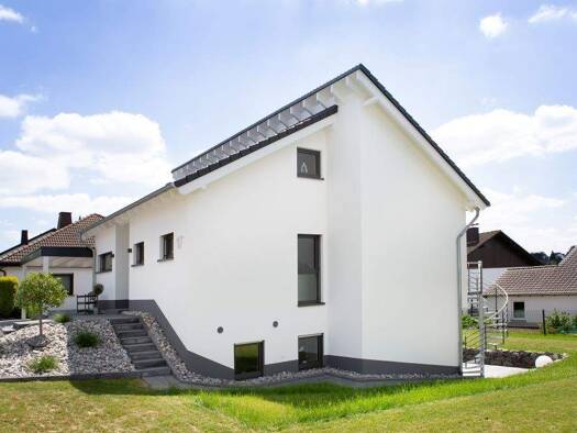 Einfamilienhaus zum Kauf 649.000 € 6 Zimmer 439 m² Grundstück Hochheim Hochheim 65239