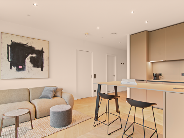 Wohnung zur Miete 2.570 € 2 Zimmer 63,3 m² 13. Geschoss Ostend Frankfurt am Main 60314