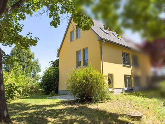 Doppelhaushälfte zur Miete 855 € 3,5 Zimmer 90 m² 100 m² Grundstück Großschwabhausen 99441