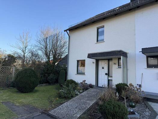 Reihenendhaus zum Kauf 198.000 € 5 Zimmer 122 m² 304 m² Grundstück Bad Driburg 33014