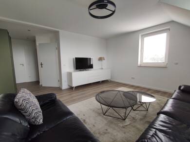 Wohnung zur Miete 815 € 2 Zimmer 69 m² Dachgeschoss, 2. Geschoss frei ab sofort Frohlinde Castrop-Rauxel 44577