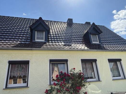 Doppelhaushälfte zum Kauf 97.000 € 4 Zimmer 92 m² 728 m² Grundstück Pulsen Röderaue 01609