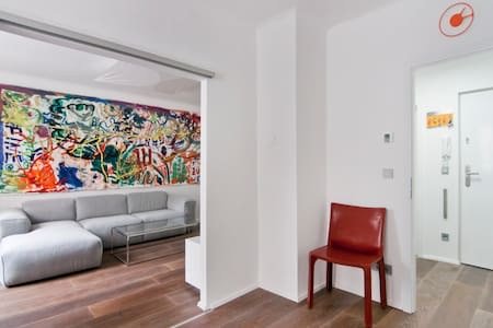 Wohnung zur Miete Wohnen auf Zeit 1.727 € 1 Zimmer 45 m²<br/>Wohnfläche ab sofort<br/>Verfügbarkeit Wien 1040