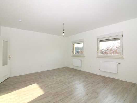 Wohnung zur Miete 670 € 2 Zimmer 73,6 m² 4. Geschoss Süd Ludwigshafen am Rhein 67061