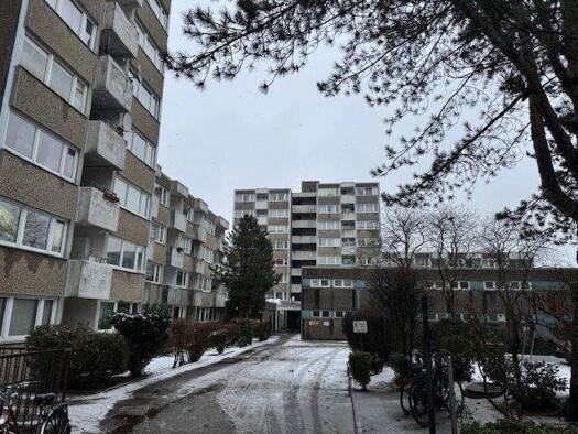 Wohnung zum Kauf 90.000 € 1,5 Zimmer 44,3 m² Elmshorner Straße 15 Pinneberg 25421