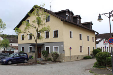 Mehrfamilienhaus zum Kauf 399.000 € 17 Zimmer 412 m² 1.290 m² Grundstück Dietfurt Treuchtlingen 91757