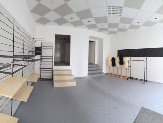 Verkaufsfläche zur Miete provisionsfrei 450 € 3 Zimmer 51 m² Verkaufsfläche Annaberg Annaberg-Buchholz 09456