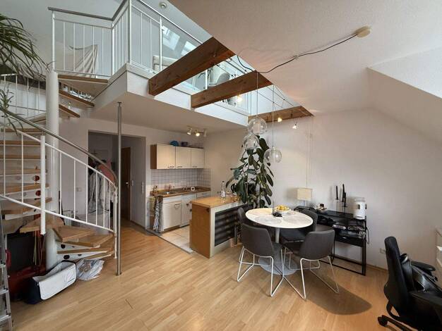 Wohnung zum Kauf 159.000 € 1 Zimmer 33 m² Elsa-Brändström-Straße 8 Gerbrunn 97218