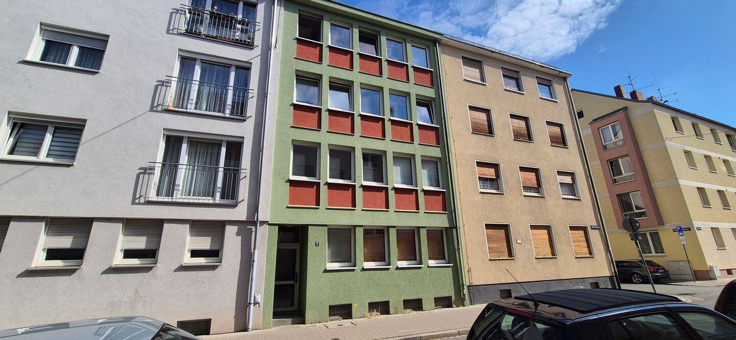 Mehrfamilienhaus zum Kauf, Nürnberg
