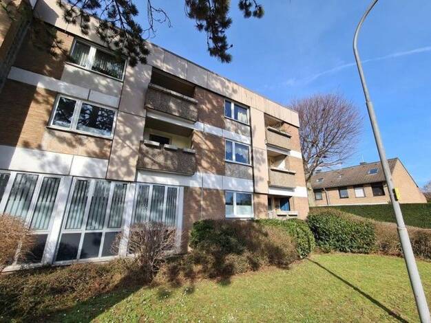 Wohnung zur Miete 691 € 3 Zimmer 70,2 m² 2. Geschoss frei ab 19.10.2026 Novesiastraße 7 Büttgen Kaarst 41564