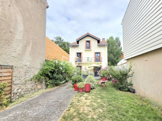 Haus zum Kauf 284.000 € 130 m² 280 m² Grundstück Montgailhard 09330