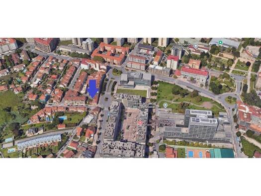 Wohn- und Gewerbegrundstück zum Kauf Pontevedra 36003