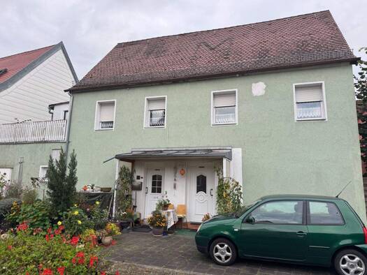 Mehrfamilienhaus zum Kauf 259.000 € 10 Zimmer 280 m² 160 m² Grundstück frei ab sofort Großhabersdorf 90613