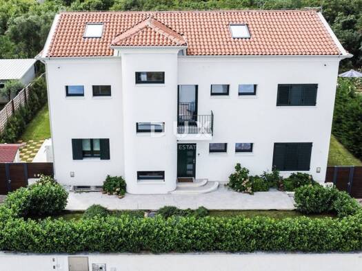 Einfamilienhaus zum Kauf - Erstbezug 799.000 € 6 Zimmer 373 m² 710 m² Grundstück Umag 52470