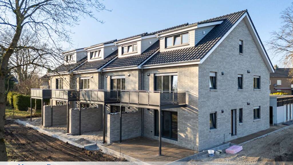 Wohnung zur Miete 1.300 € 3 Zimmer 100 m² frei ab sofort Rostrup I Bad Zwischenahn 26160