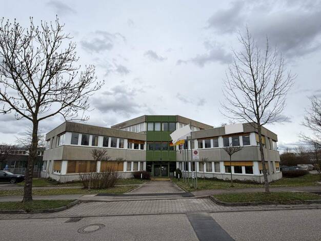 Produktionshalle zum Kauf 5.075 m² Lagerfläche Neckargartach Heilbronn 74078