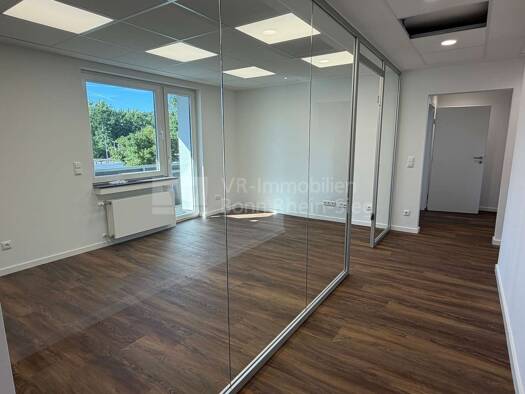 Bürofläche zur Miete 1.400 € 5 Zimmer 113 m² Bürofläche Rosbach Windeck 51570