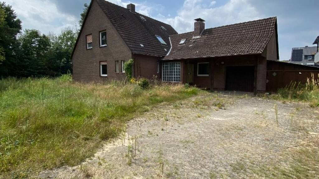 Einfamilienhaus zum Kauf 369.000 € 7 Zimmer 233 m² 3.927 m² Grundstück Gifhorn 38518