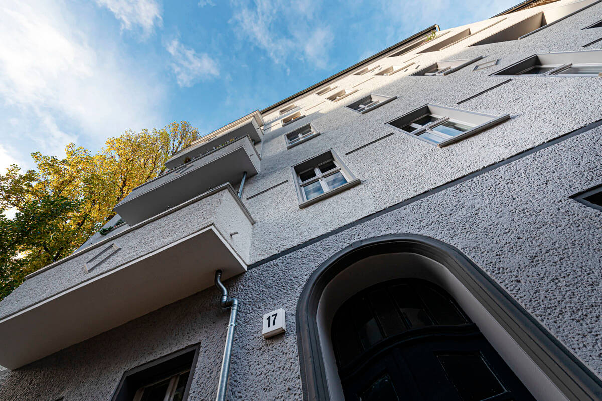 2 Zimmer mit *Balkon*: Gründerzeit-Wohnung im beliebten Friedrichshain - nahe Volkspark! – Eckertstraße 17, 10249 Berlin – Vorschaubild 7