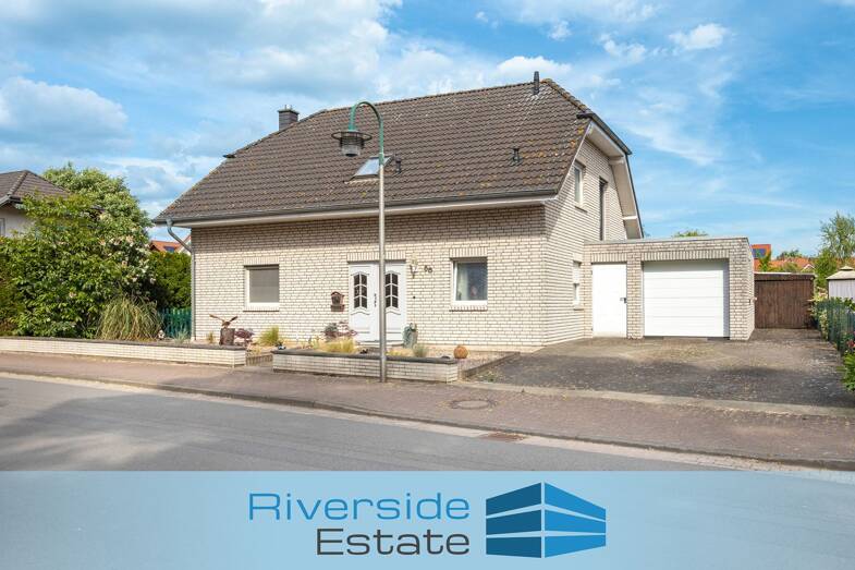 Einfamilienhaus zum Kauf 349.000 € 5,5 Zimmer 160 m² 750 m² Grundstück Großenwieden Hessisch Oldendorf / Großenwieden 31840