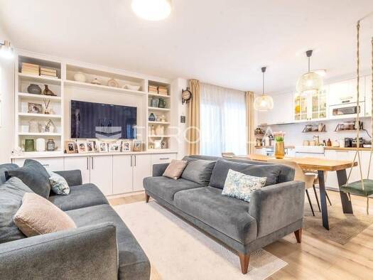 Wohnung zum Kauf 420.000 € 3 Zimmer 81 m² 1. Geschoss Srednjaci Knezija - Srednjaci