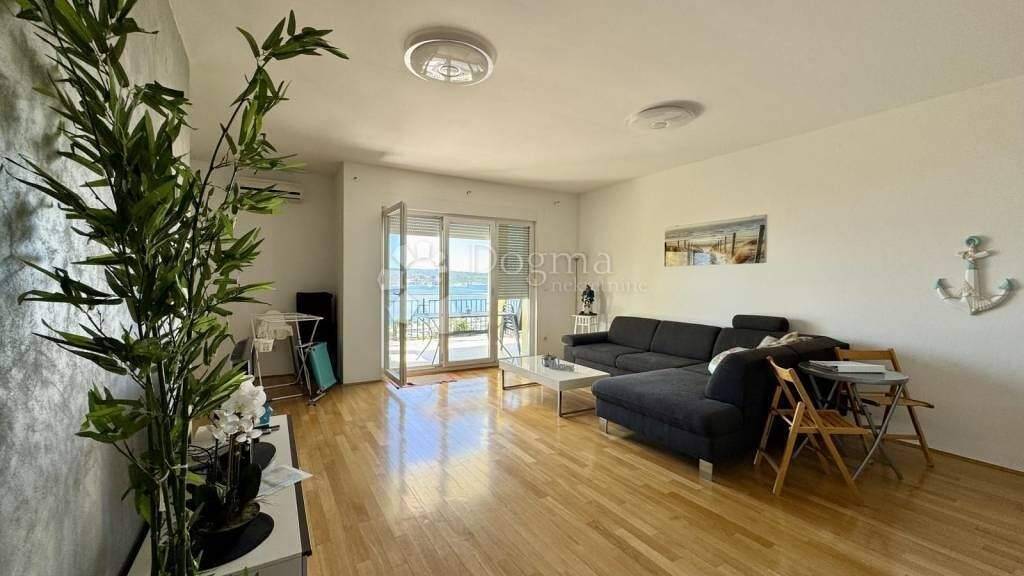 Wohnung zur Miete 1.000 € 3 Zimmer 100 m² Centar