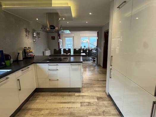 Einfamilienhaus zur Miete 1.500 € 8 Zimmer 170 m² 800 m² Grundstück Spangdahlem 54529