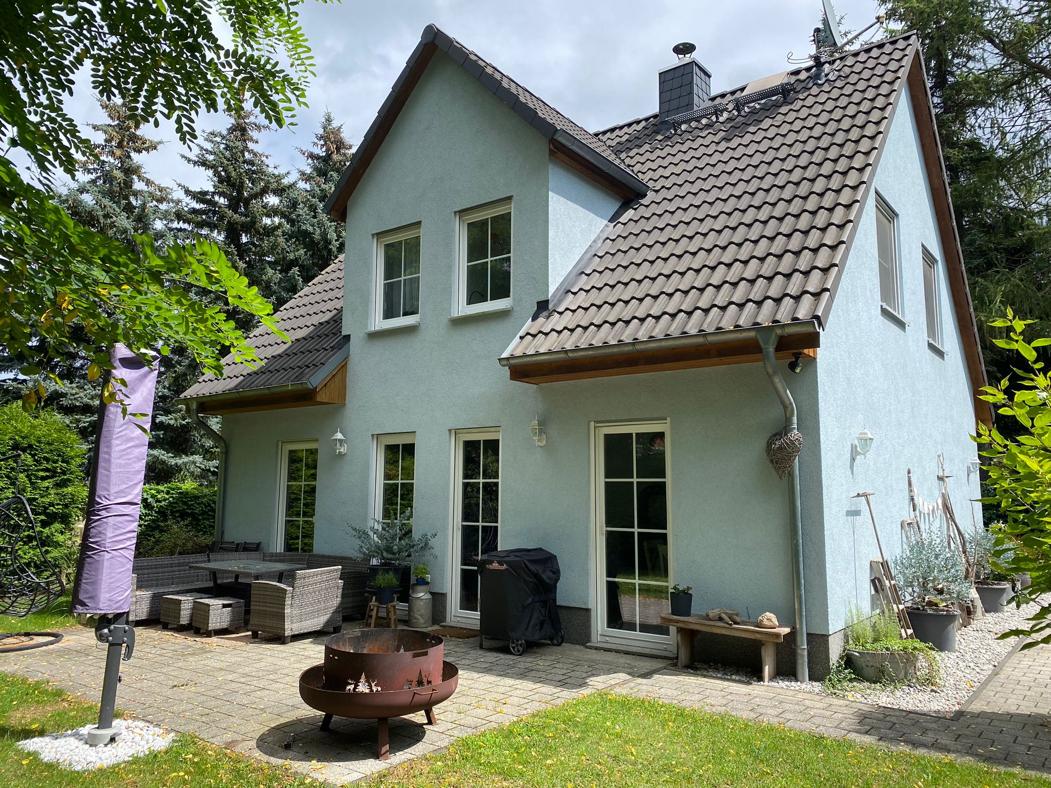 Einfamilienhaus zum Kauf provisionsfrei 589.000 € 4 Zimmer 113 m²<br/>Wohnfläche 462 m²<br/>Grundstück Hennigsdorfer Straße Hohen Neuendorf Hohen Neuendorf 16540