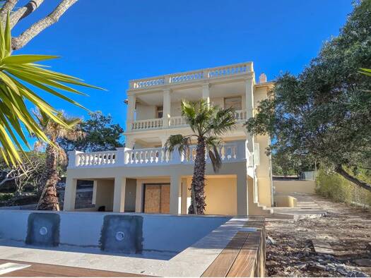 Einfamilienhaus zum Kauf 1.980.000 € 6 Zimmer 205 m² 1.050 m² Grundstück Cabries ST RAPHAEL 83530