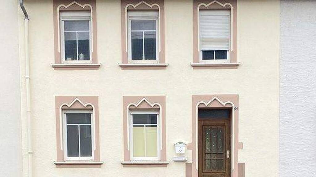 Einfamilienhaus zum Kauf 149.000 € 5 Zimmer 125,8 m² 343 m² Grundstück Hochwaldstraße X Losheim Losheim am See 66679