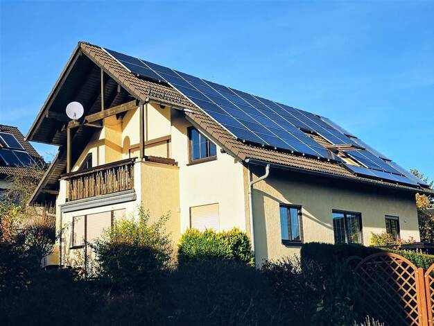 Einfamilienhaus zum Kauf 529.000 € 7,5 Zimmer 186 m² 556 m² Grundstück Thurm Mülsen 08132