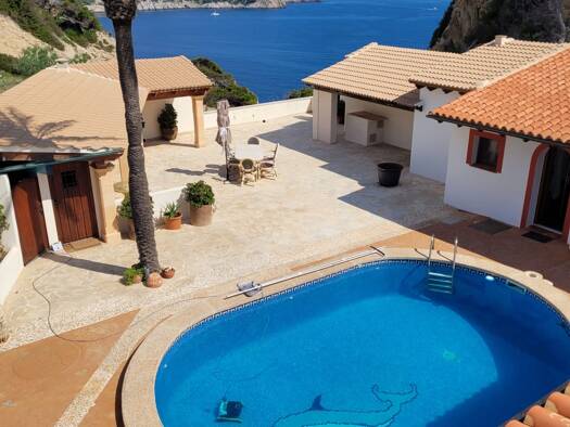 Villa zum Kauf 1.696.000 € 5 Zimmer 436 m² 854 m² Grundstück Cala 07590