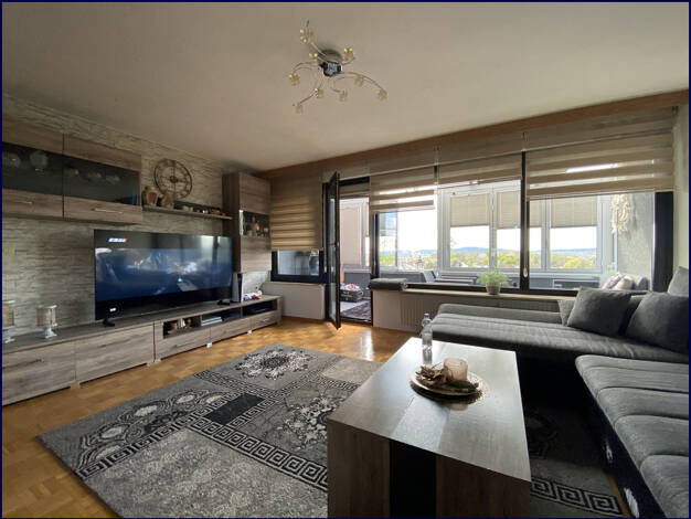 Wohnung zum Kauf 245.000 € 4 Zimmer 96,1 m² 8. Geschoss Neumarkt in der Oberpfalz 92318