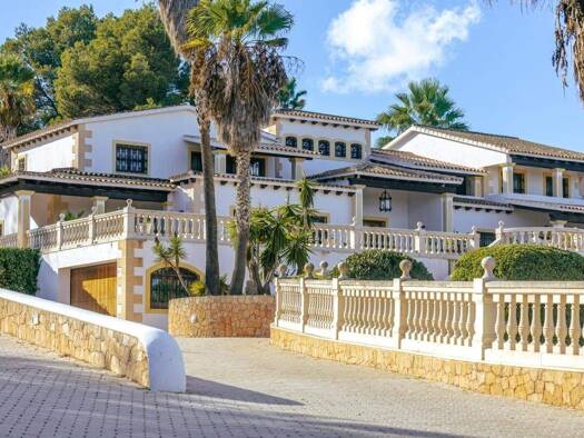 Einfamilienhaus zum Kauf 35.000.000 € 9 Zimmer 8.774 m² Sant Antoni de Portmany 07816