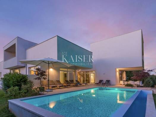 Haus zum Kauf 850.000 € 8 Zimmer 350 m² Krculi, Zminj Zminj