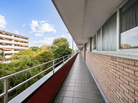 Wohnung zum Kauf 245.000 € 3 Zimmer 87 m² 3. Geschoss Auerberg Bonn 53117
