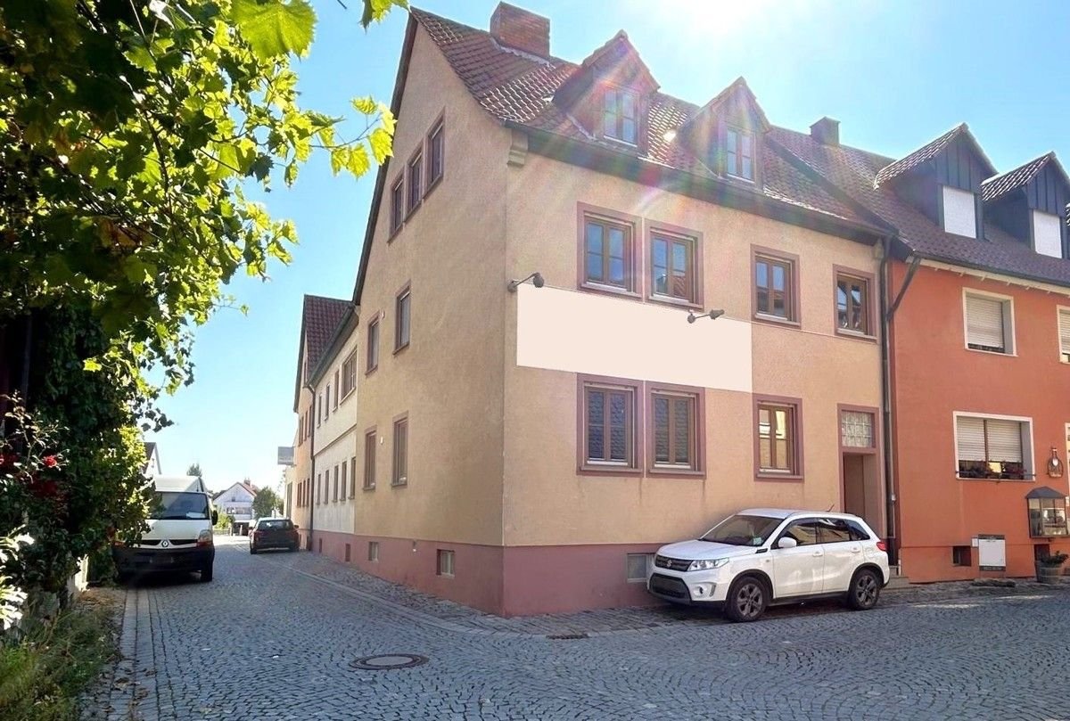 Mehrfamilienhaus zum Kauf 449.000 € 316 m²<br/>Wohnfläche Volkach Volkach 97332